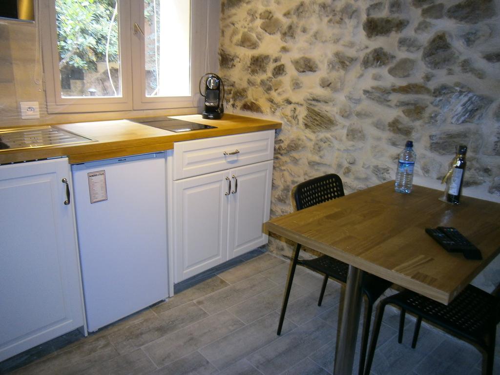 Studio Suquet Saint Antoine คานส์ ภายนอก รูปภาพ